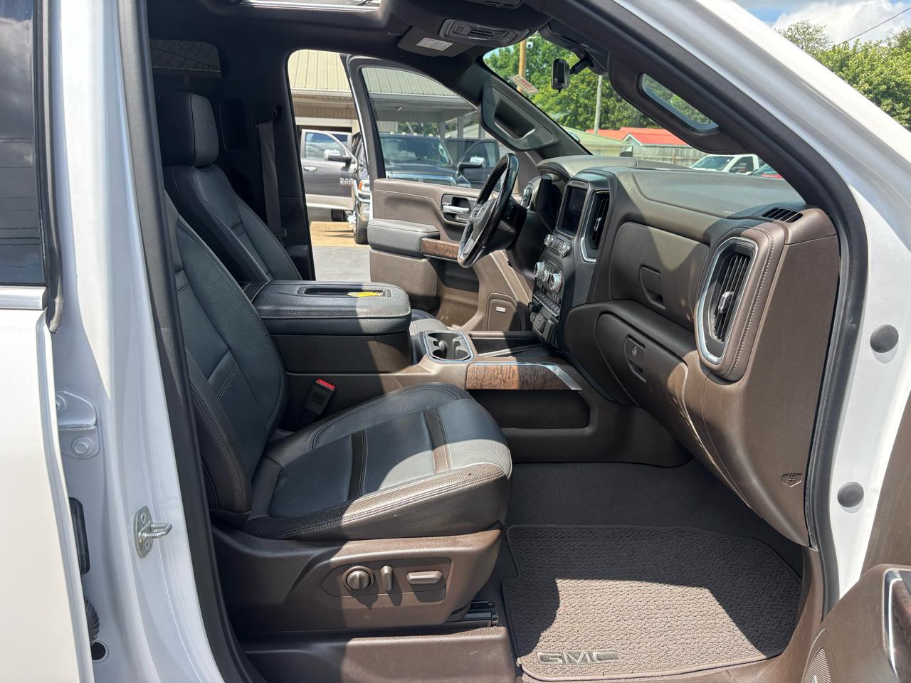GMC Sierra 2500HD 4WD Crew Cab 159" Denali 2022