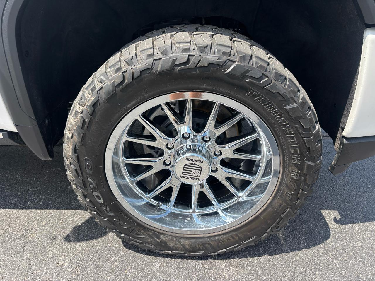 GMC Sierra 2500HD 4WD Crew Cab 159" Denali 2022