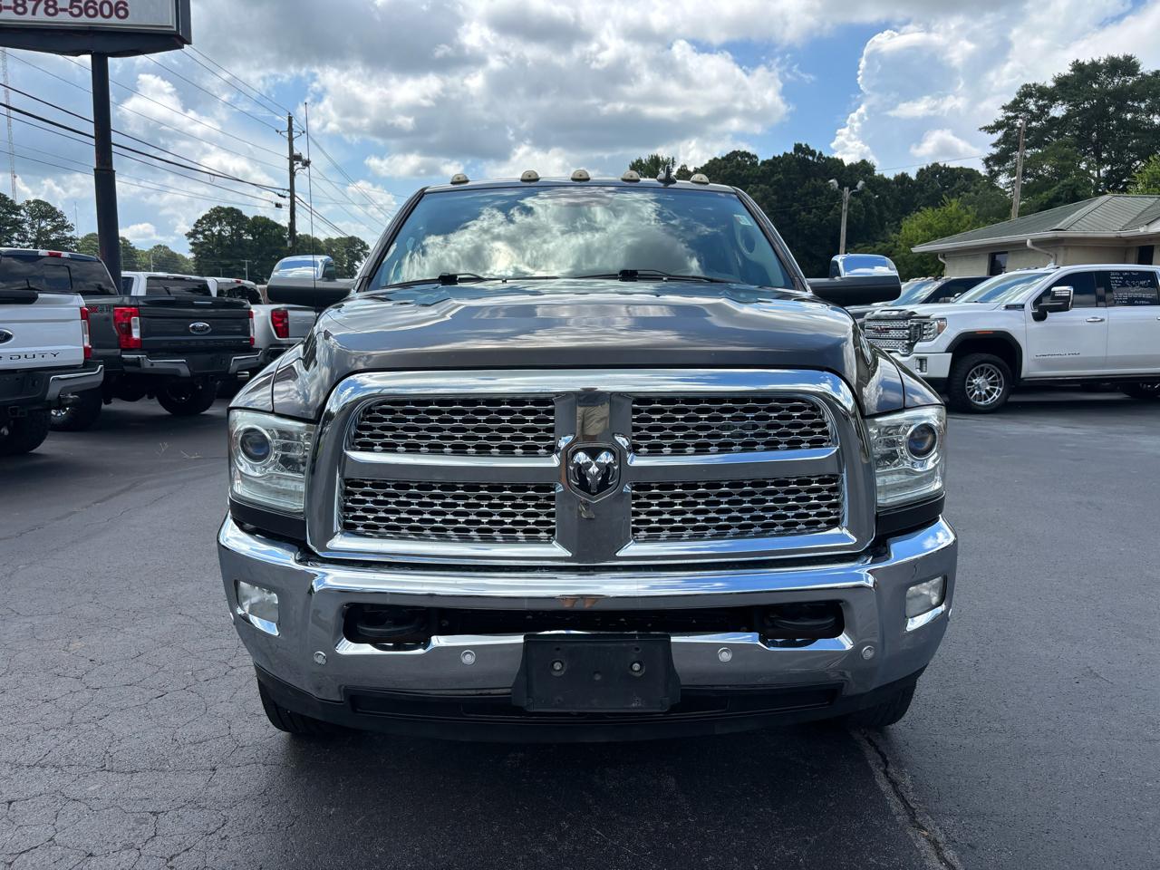RAM 3500 Laramie 4x4 Crew Cab 8' Box 2018
