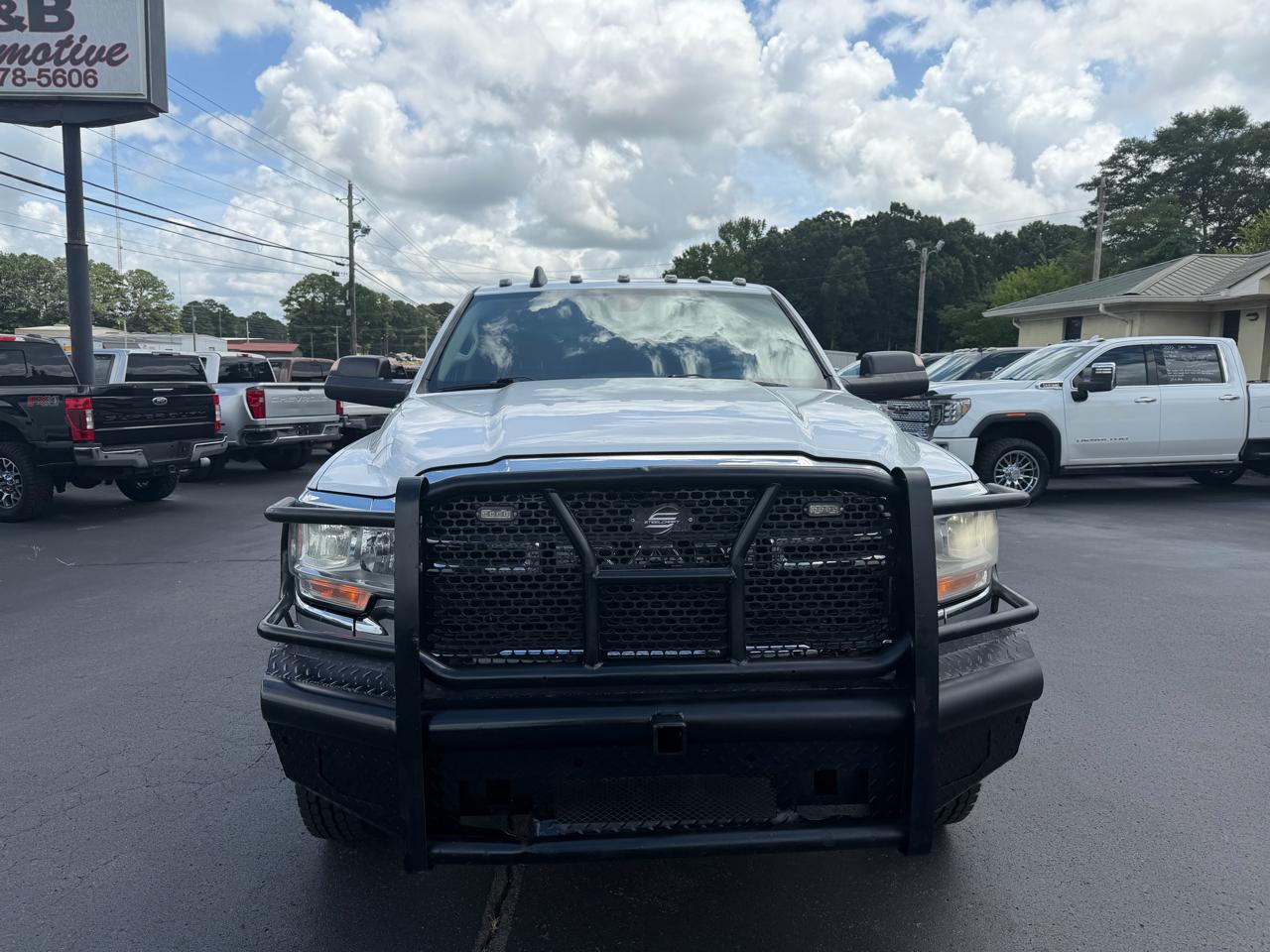 RAM 5500 Chassis Cab Tradesman 4x4 Crew Cab 84" CA 197.4" WB 2020