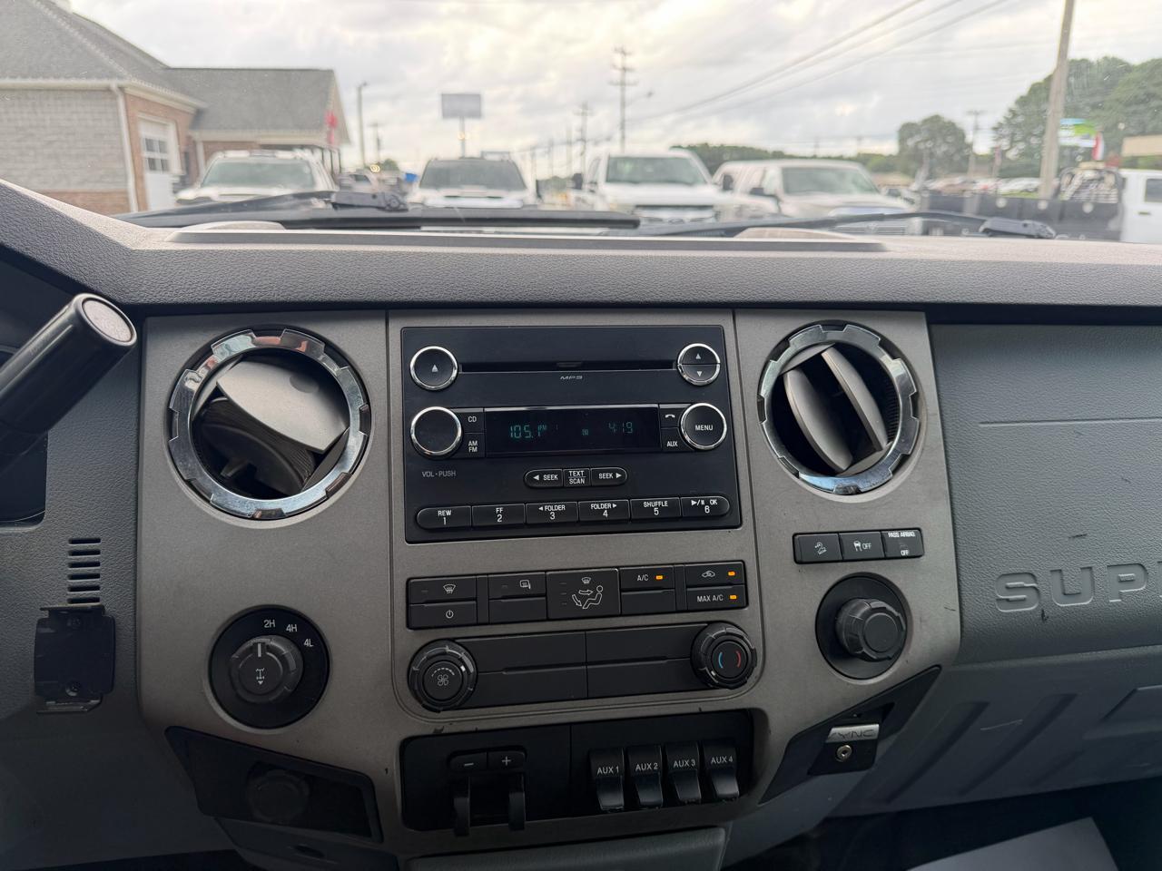 Ford Super Duty F-250 SRW 4WD SuperCab 142" XLT 2016