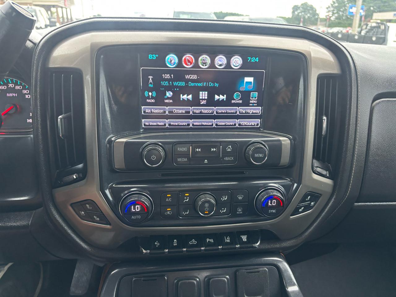 Chevrolet Silverado 3500HD 4WD Crew Cab 167.7" High Country 2017