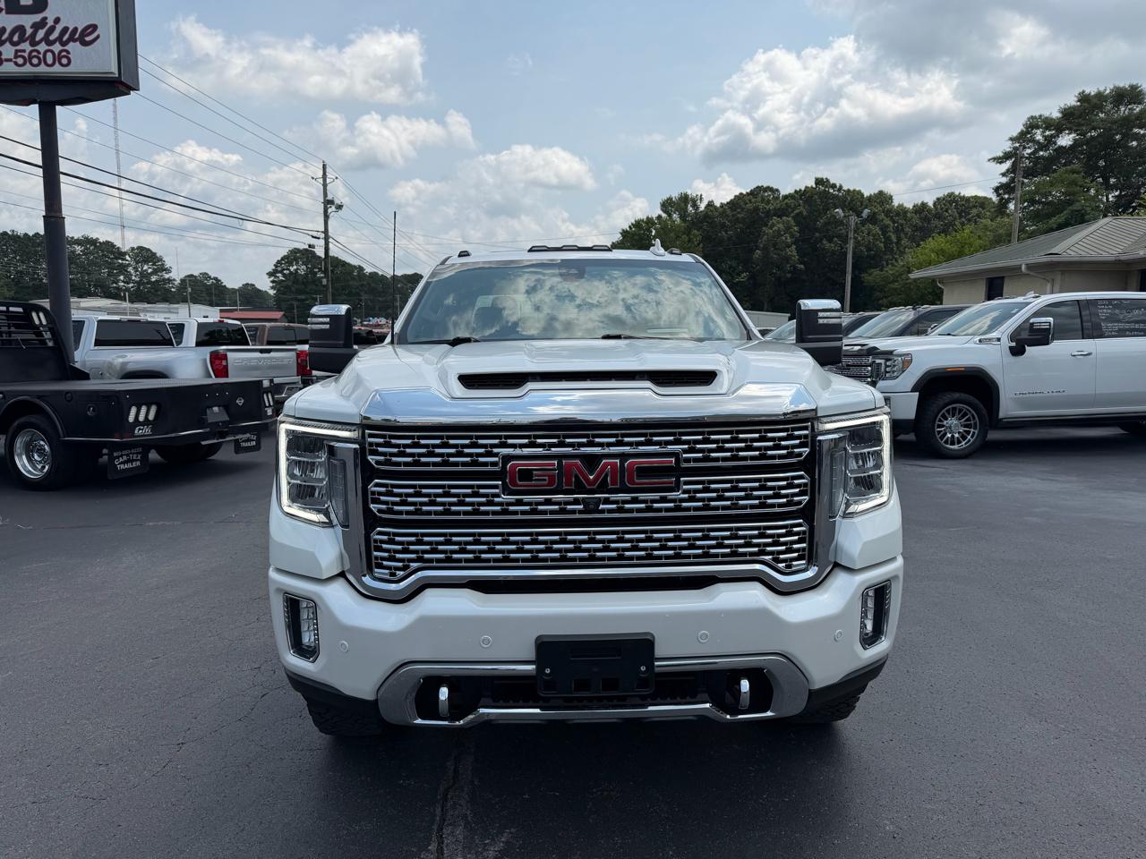 GMC Sierra 2500HD 4WD Crew Cab 159" Denali 2022