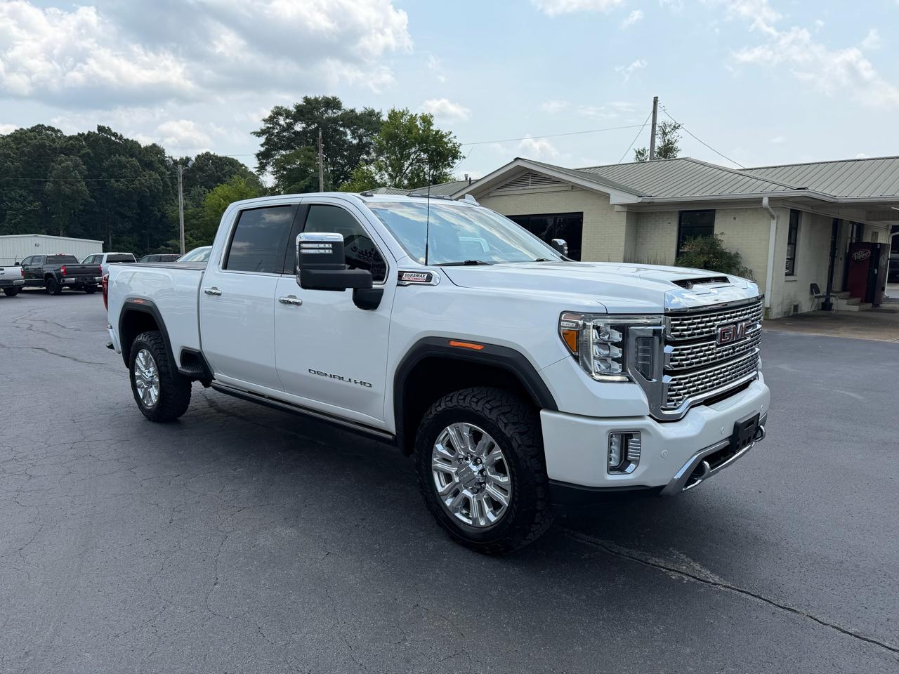 GMC Sierra 2500HD 4WD Crew Cab 159" Denali 2022