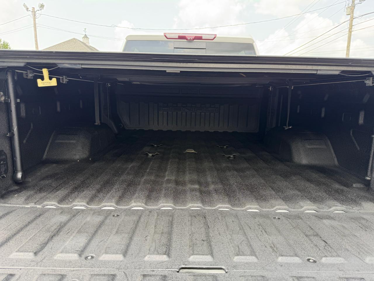 GMC Sierra 2500HD 4WD Crew Cab 159" Denali 2022