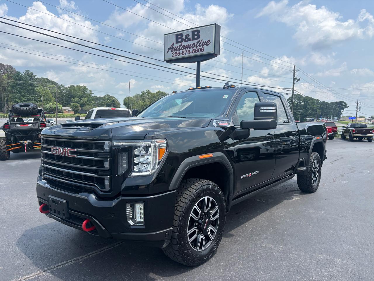 GMC Sierra 2500HD 4WD Crew Cab 159" AT4 2023