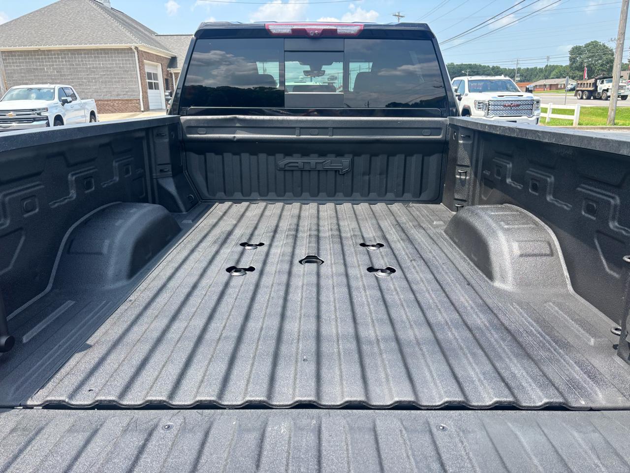 GMC Sierra 2500HD 4WD Crew Cab 159" AT4 2023