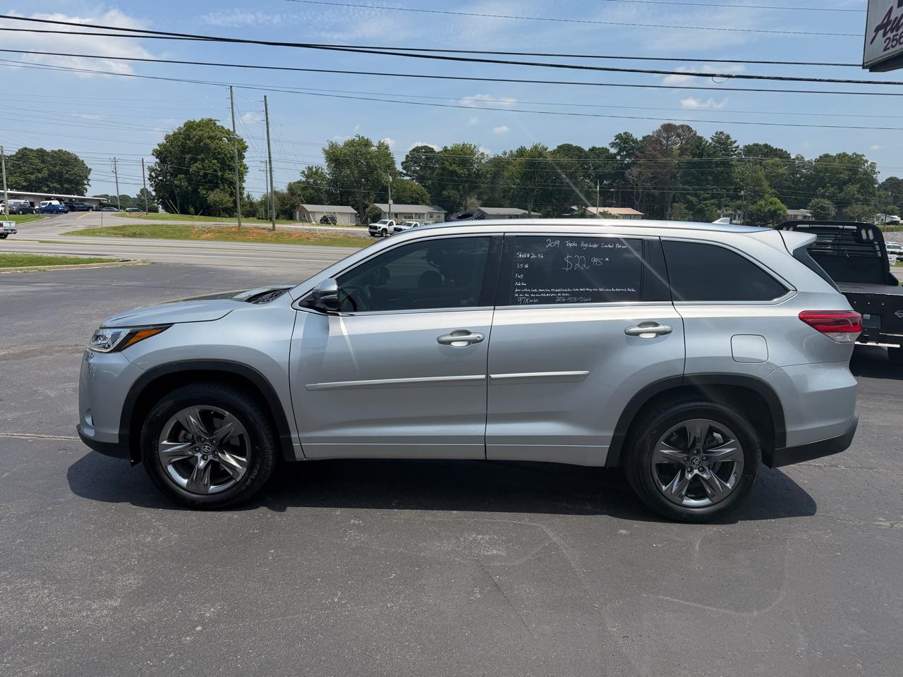 Toyota Highlander Limited Platinum V6 FWD (Natl) 2019