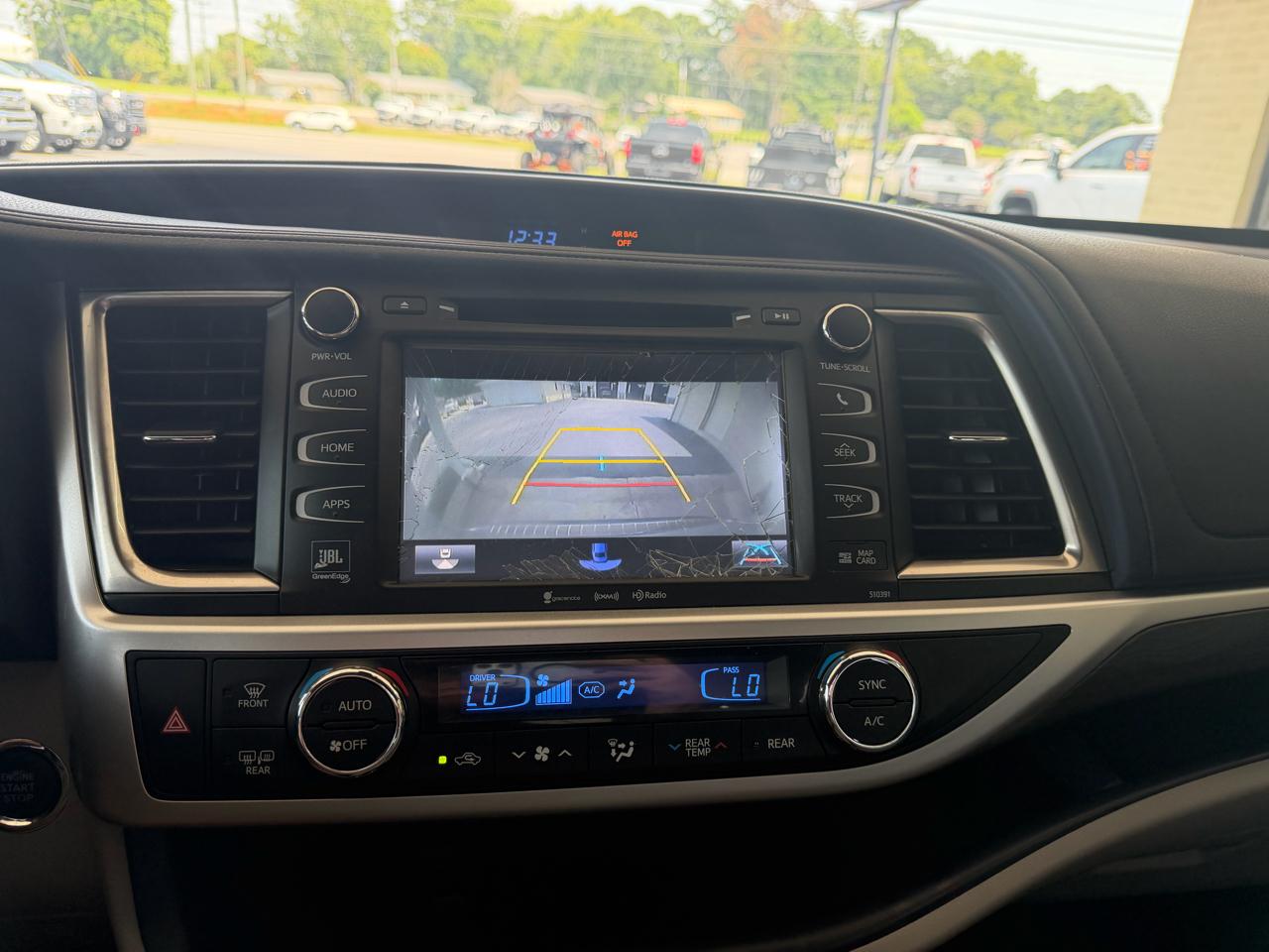 Toyota Highlander Limited Platinum V6 FWD (Natl) 2019