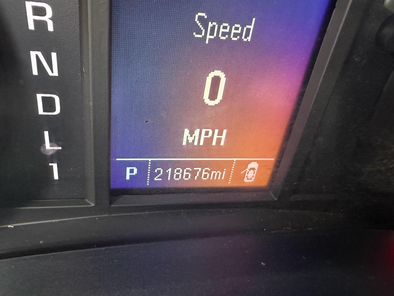 Chevrolet Silverado 3500HD 4WD Reg Cab 137.5" WB, 59.06" CA WT 2018
