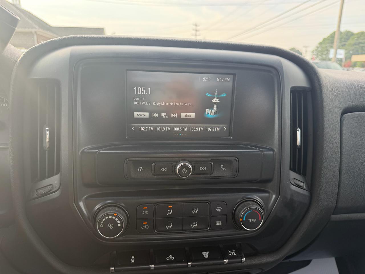 Chevrolet Silverado 3500HD 4WD Reg Cab 137.5" WB, 59.06" CA WT 2018