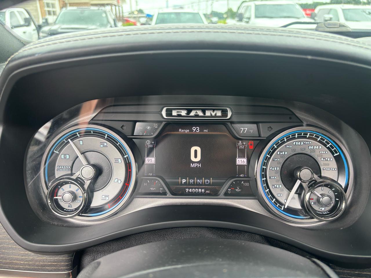 RAM 2500 Limited 4x4 Mega Cab 6'4" Box 2019