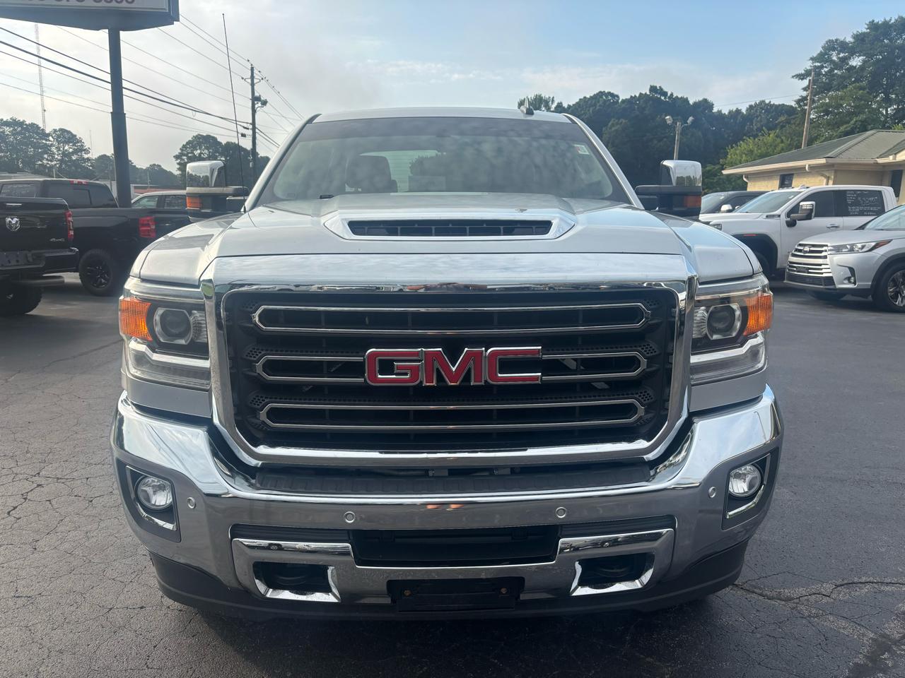 GMC Sierra 2500HD 4WD Crew Cab 153.7" SLT 2018
