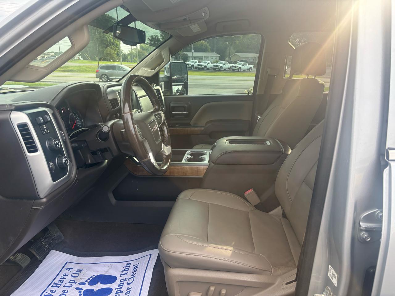 GMC Sierra 2500HD 4WD Crew Cab 153.7" SLT 2018