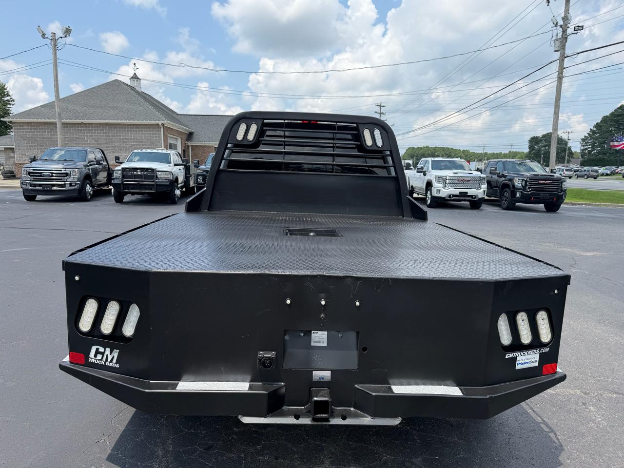 Ford Super Duty F-350 DRW XL 4WD Crew Cab 8' Box 2019