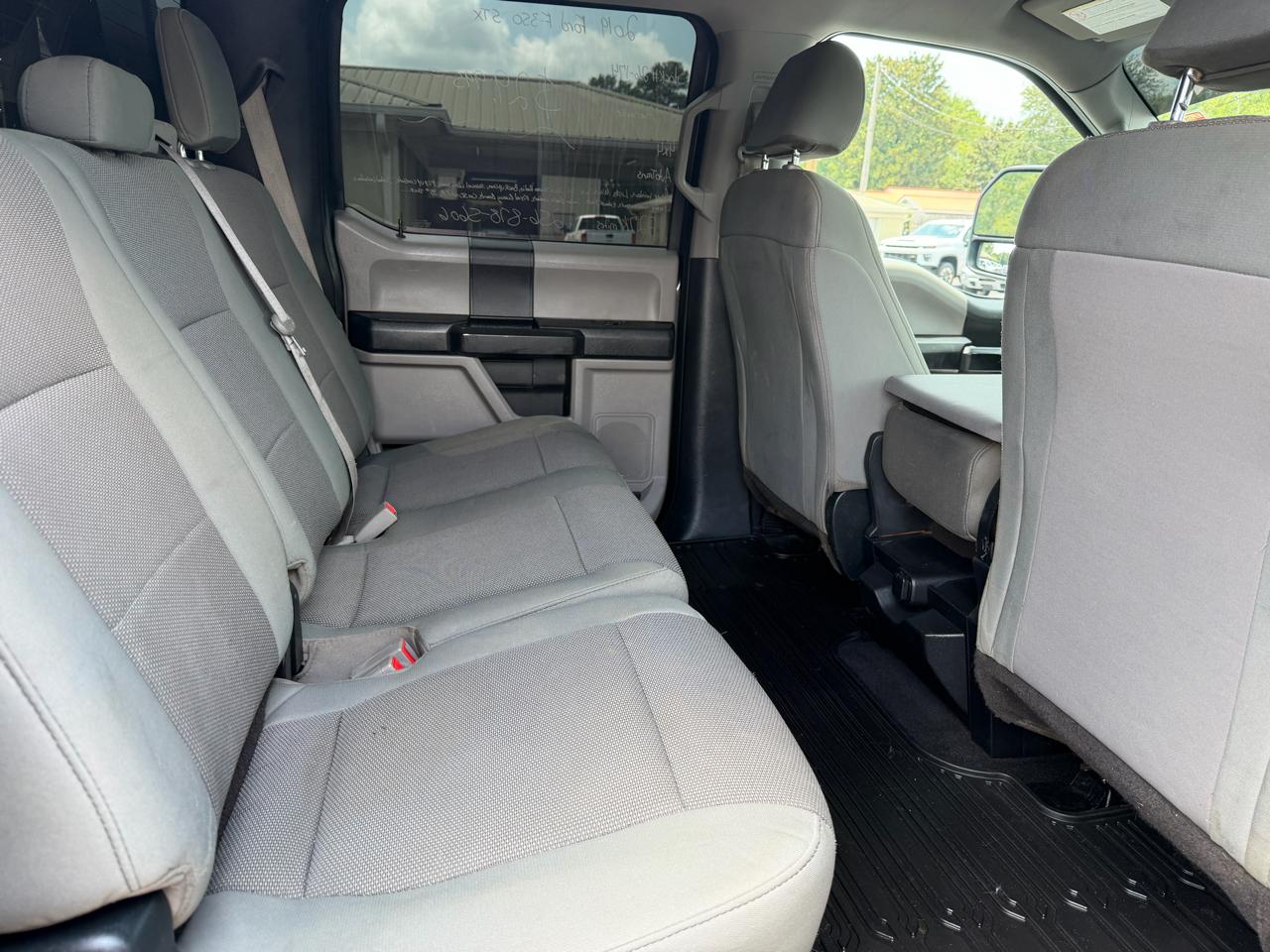 Ford Super Duty F-350 DRW XL 4WD Crew Cab 8' Box 2019