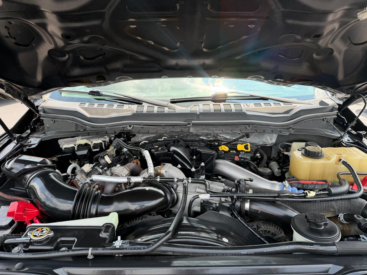Ford Super Duty F-350 DRW XL 4WD Crew Cab 8' Box 2019