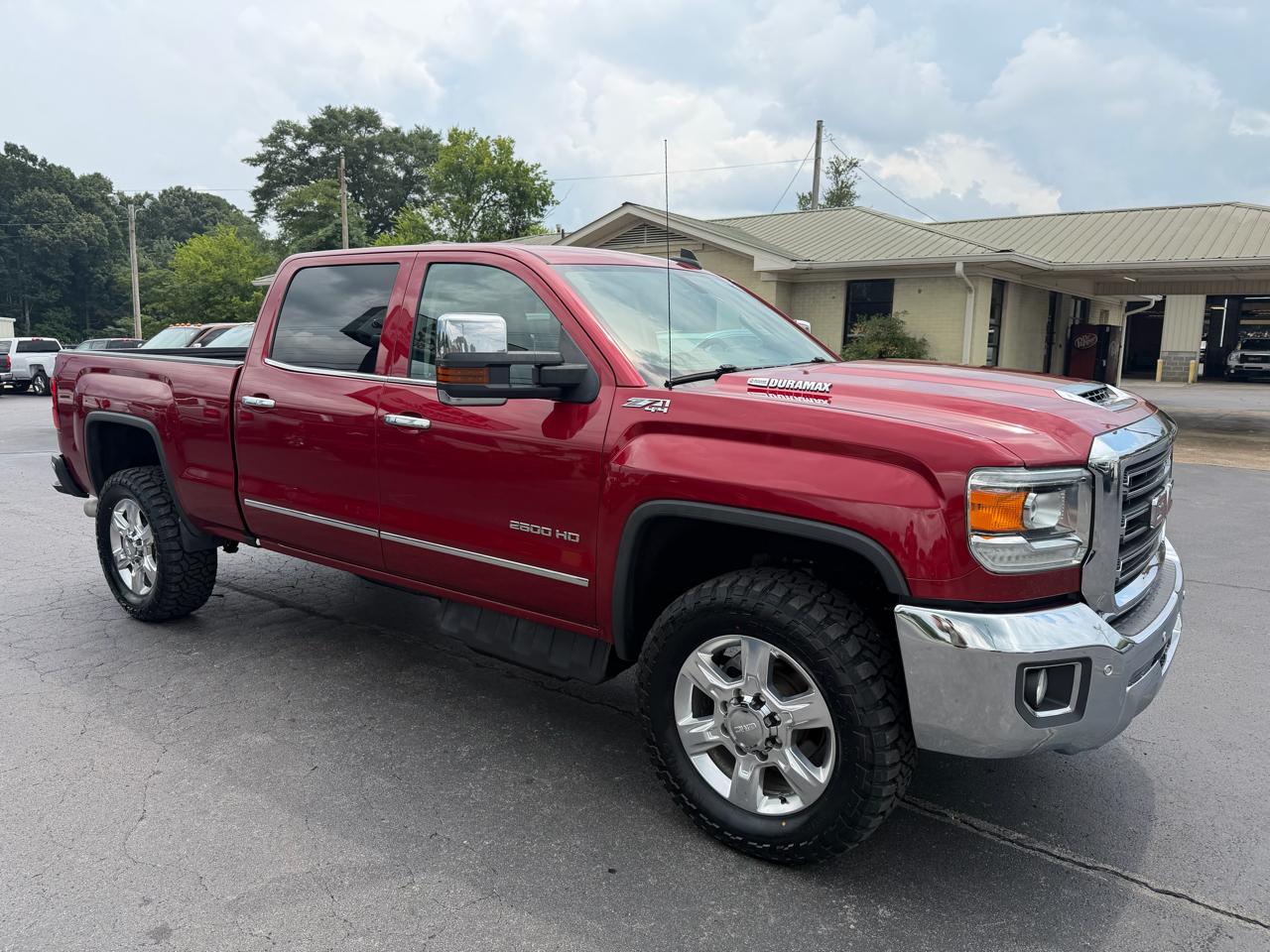 GMC Sierra 2500HD 4WD Crew Cab 153.7" SLT 2018