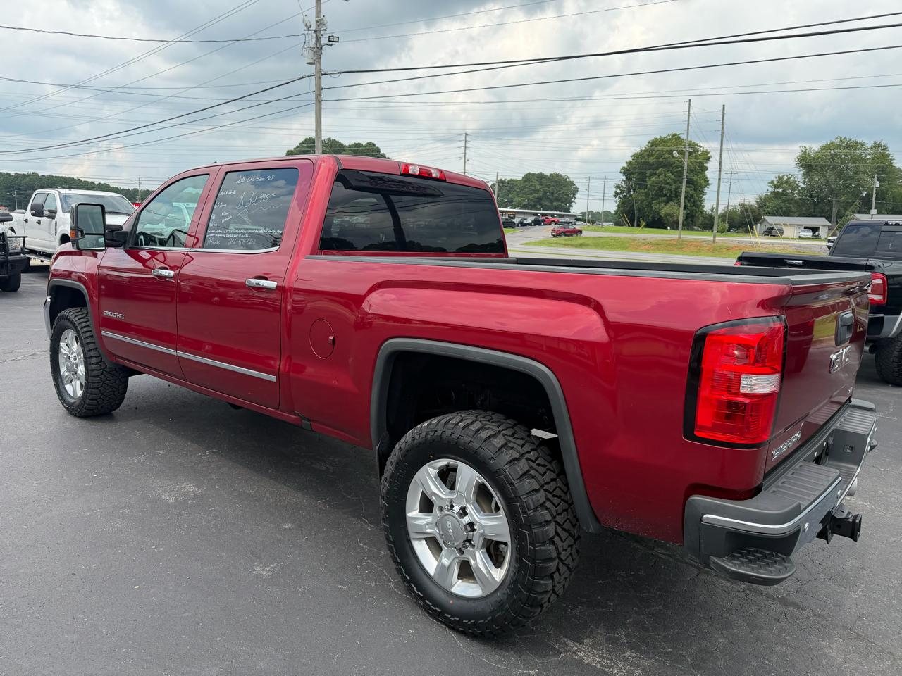 GMC Sierra 2500HD 4WD Crew Cab 153.7" SLT 2018