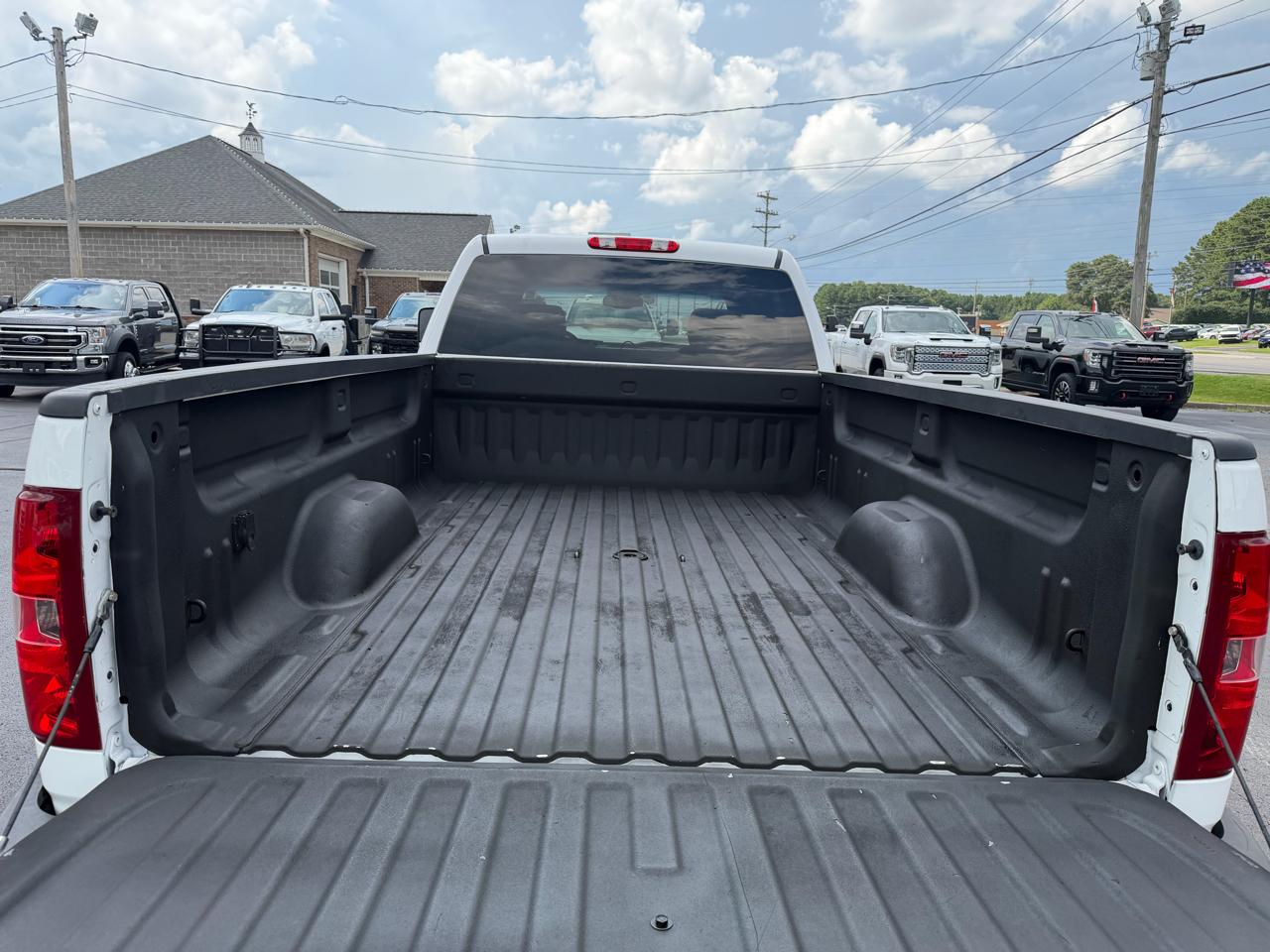 GMC Sierra 3500HD 4WD Crew Cab 167.7" DRW SLT 2011