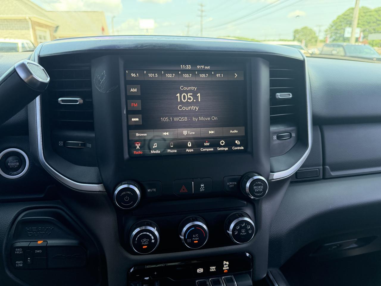RAM 3500 Big Horn 4x4 Crew Cab 8' Box 2019