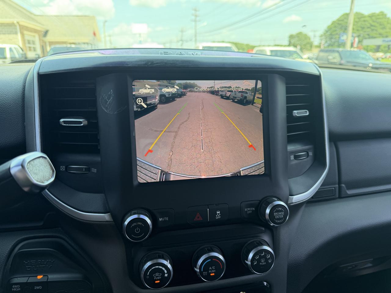 RAM 3500 Big Horn 4x4 Crew Cab 8' Box 2019