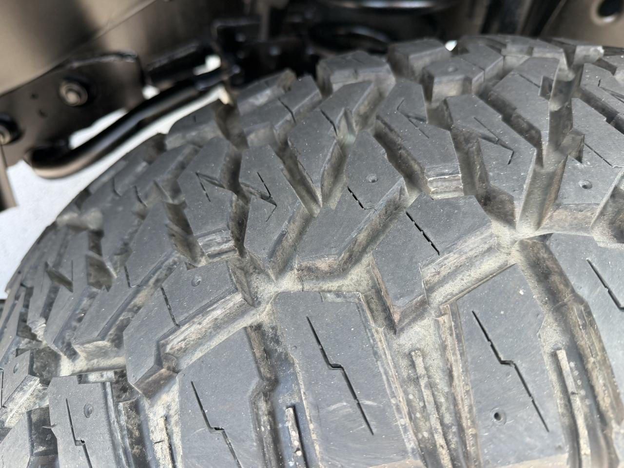 RAM 3500 Big Horn 4x4 Crew Cab 8' Box 2019