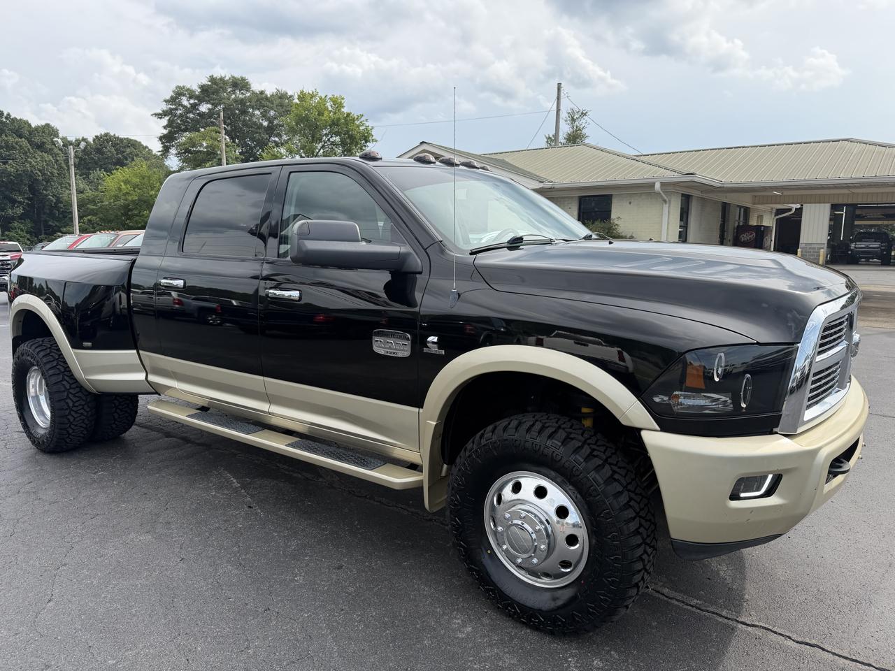 RAM 3500 4WD Mega Cab 160.5" Laramie Longhorn 2012