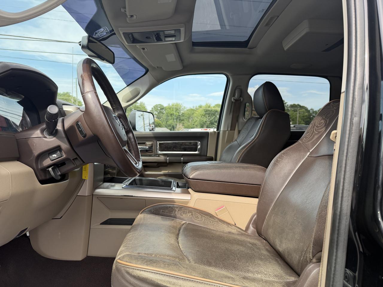 RAM 3500 4WD Mega Cab 160.5" Laramie Longhorn 2012