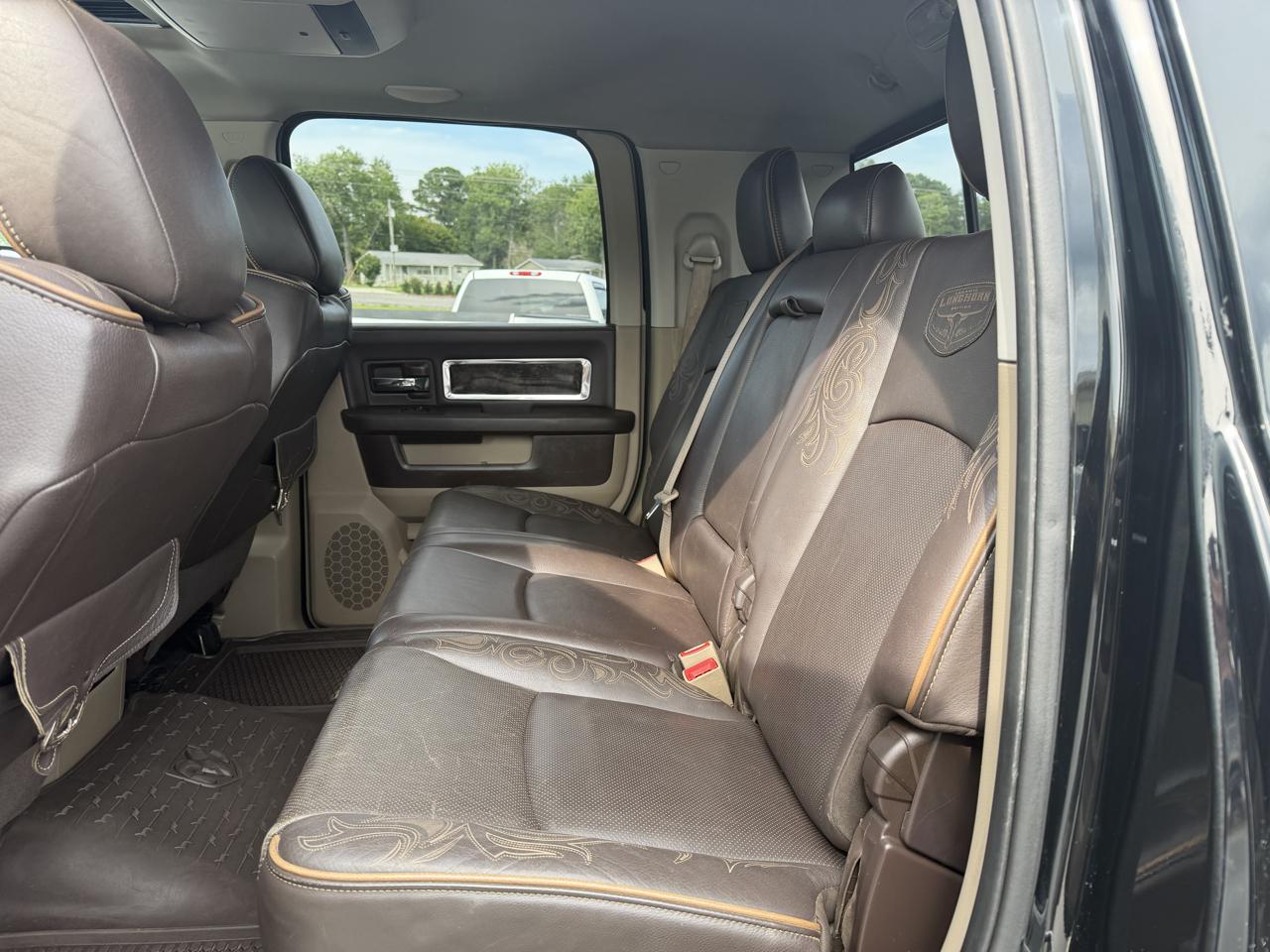 RAM 3500 4WD Mega Cab 160.5" Laramie Longhorn 2012