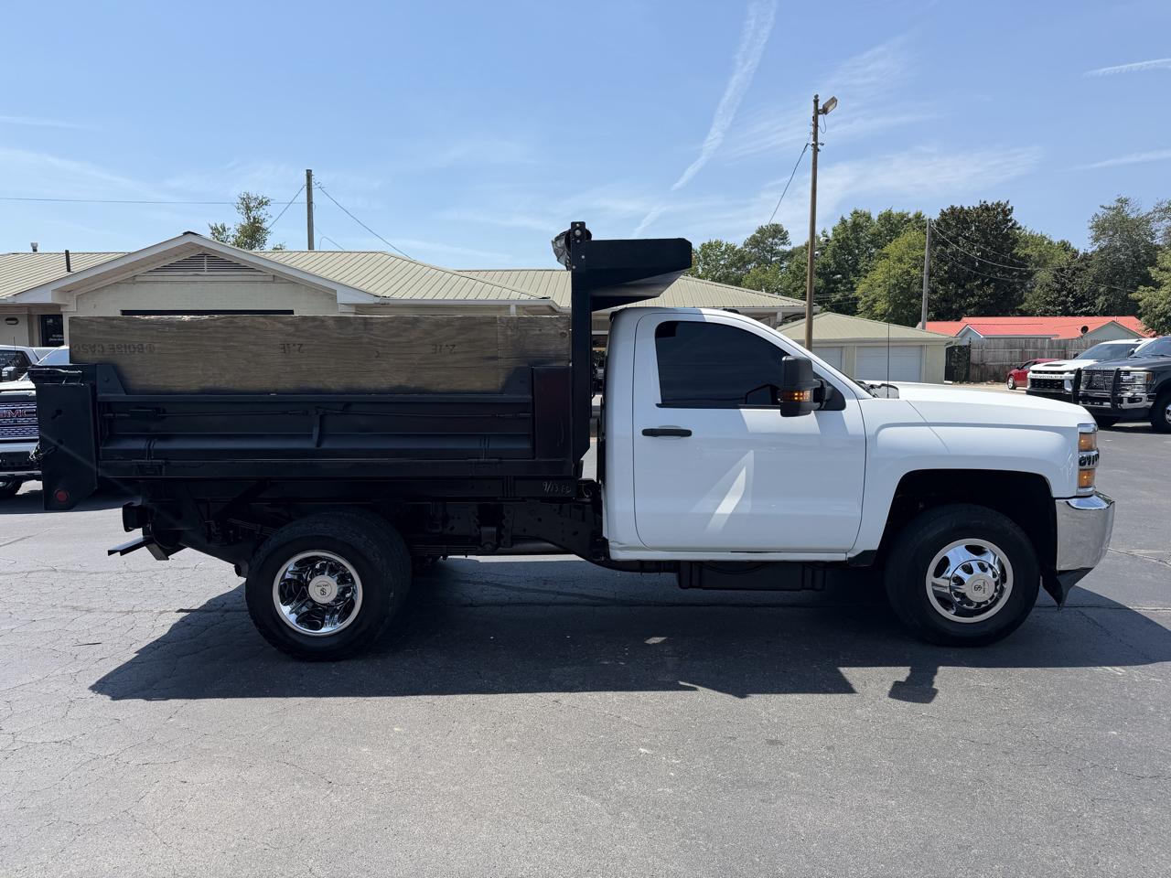 Chevrolet Silverado 3500HD Built After Aug 14 4WD Reg Cab 137.5" WB, 59.06" CA WT 2015