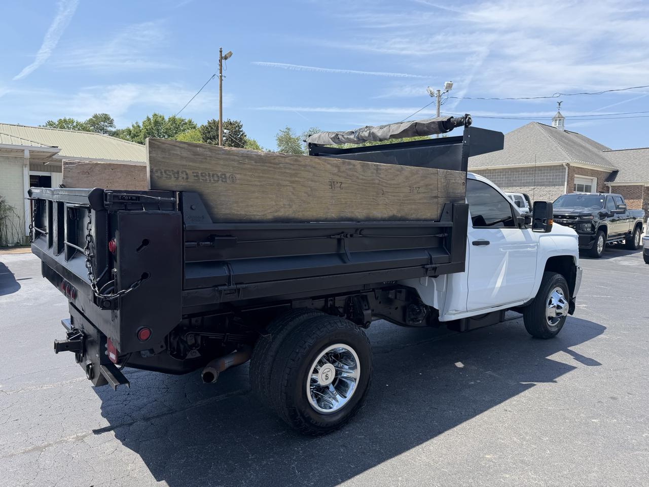 Chevrolet Silverado 3500HD Built After Aug 14 4WD Reg Cab 137.5" WB, 59.06" CA WT 2015