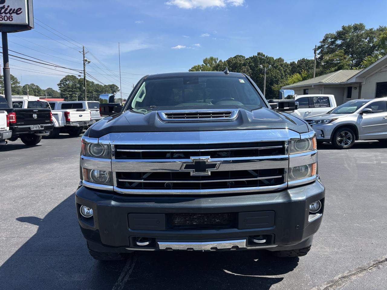 Chevrolet Silverado 2500HD 4WD Crew Cab 153.7" High Country 2019