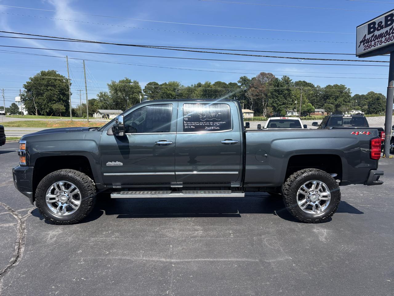 Chevrolet Silverado 2500HD 4WD Crew Cab 153.7" High Country 2019