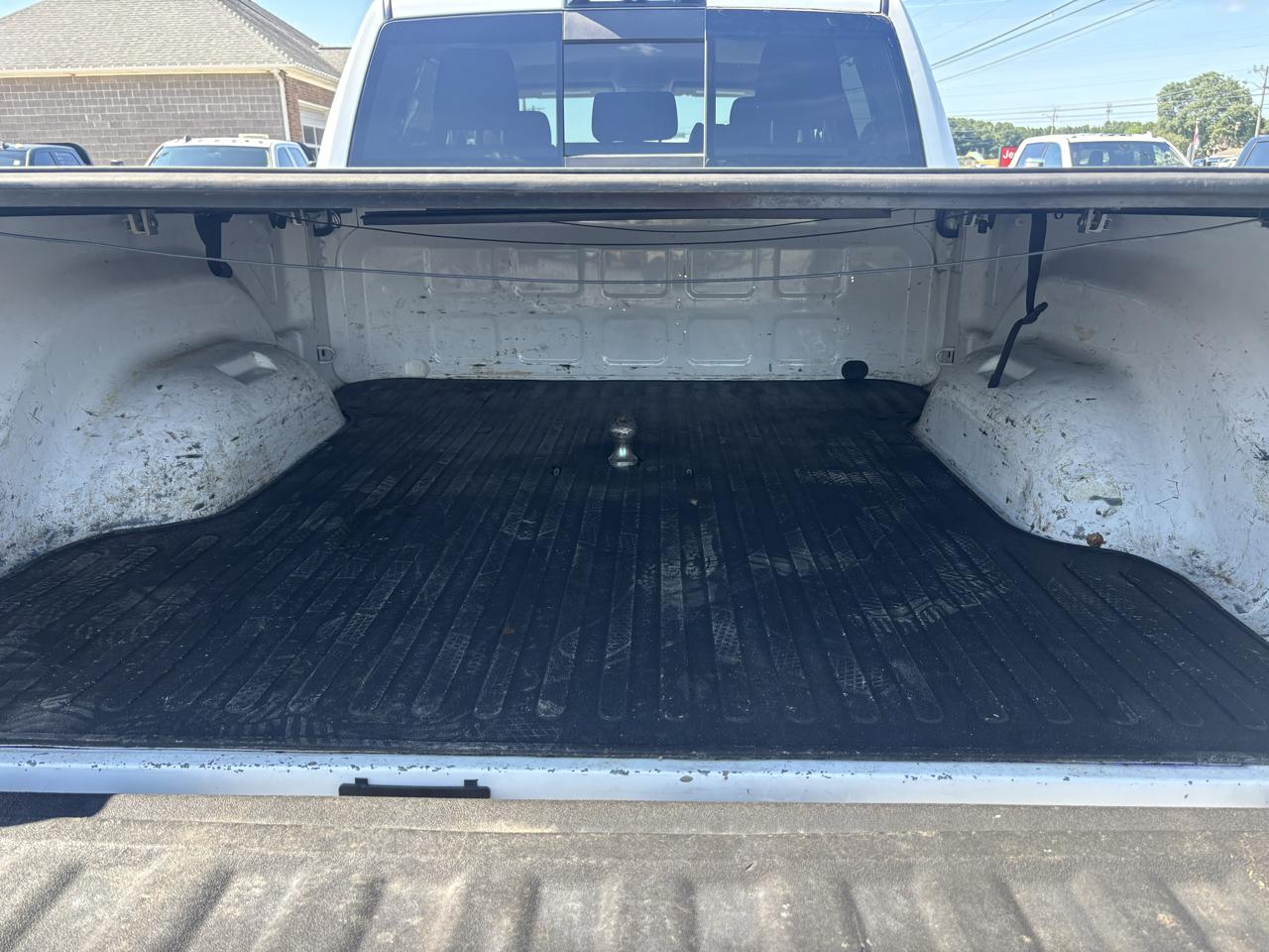 RAM 2500 4WD Mega Cab 160.5" Big Horn 2016