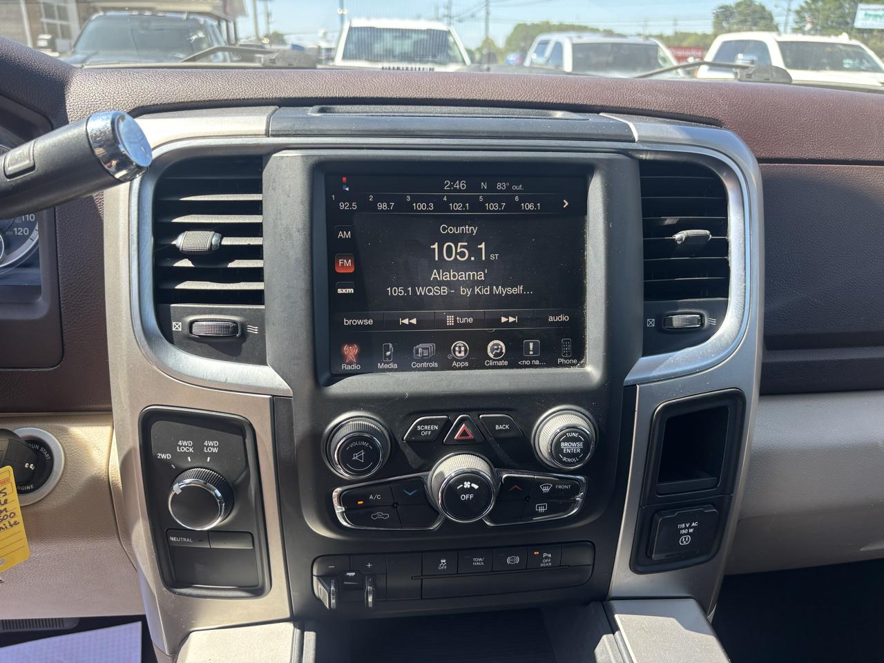 RAM 2500 4WD Mega Cab 160.5" Big Horn 2016