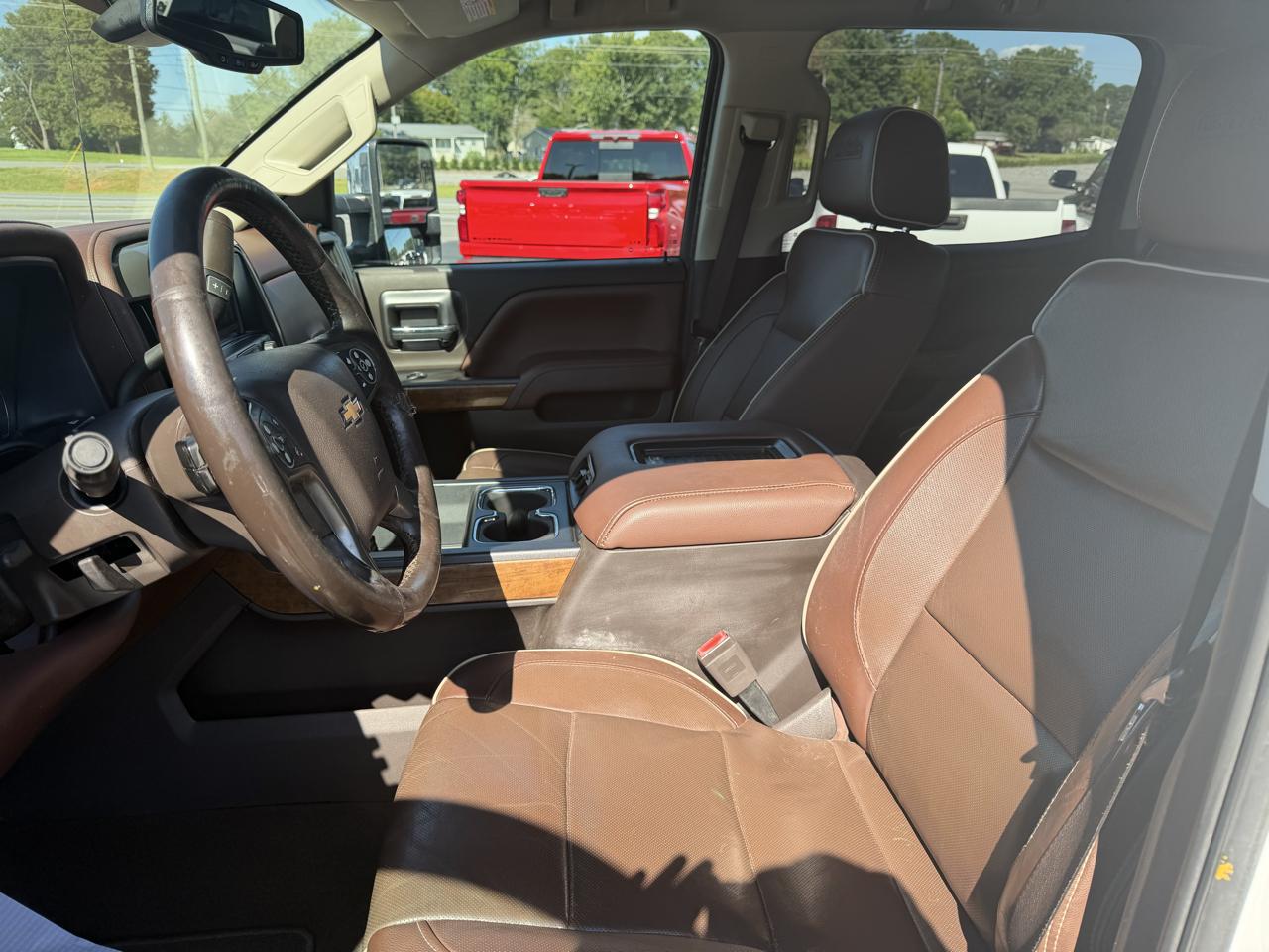 Chevrolet Silverado 2500HD 4WD Crew Cab 153.7" High Country 2019