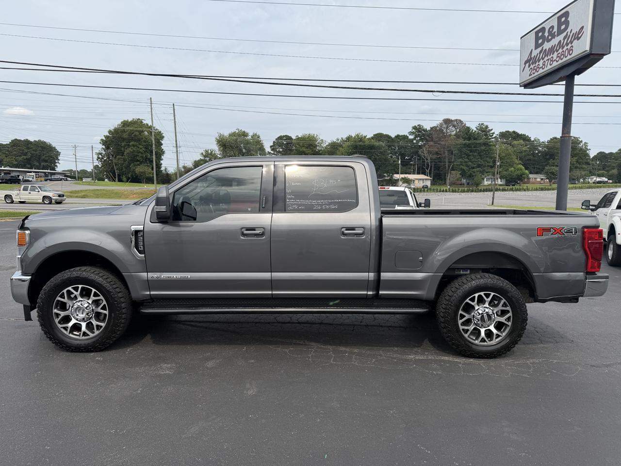 Ford Super Duty F-250 SRW Lariat 4WD Crew Cab 6.75' Box 2021