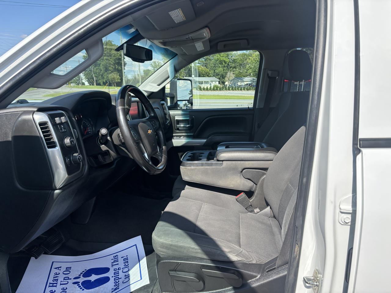 Chevrolet Silverado 2500HD 4WD Crew Cab 153.7" LT 2019