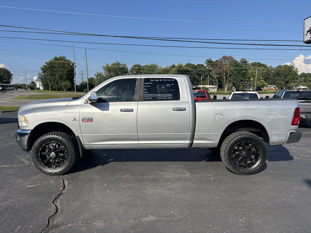 Dodge Ram 3500 4WD Crew Cab 149" Laramie 2010