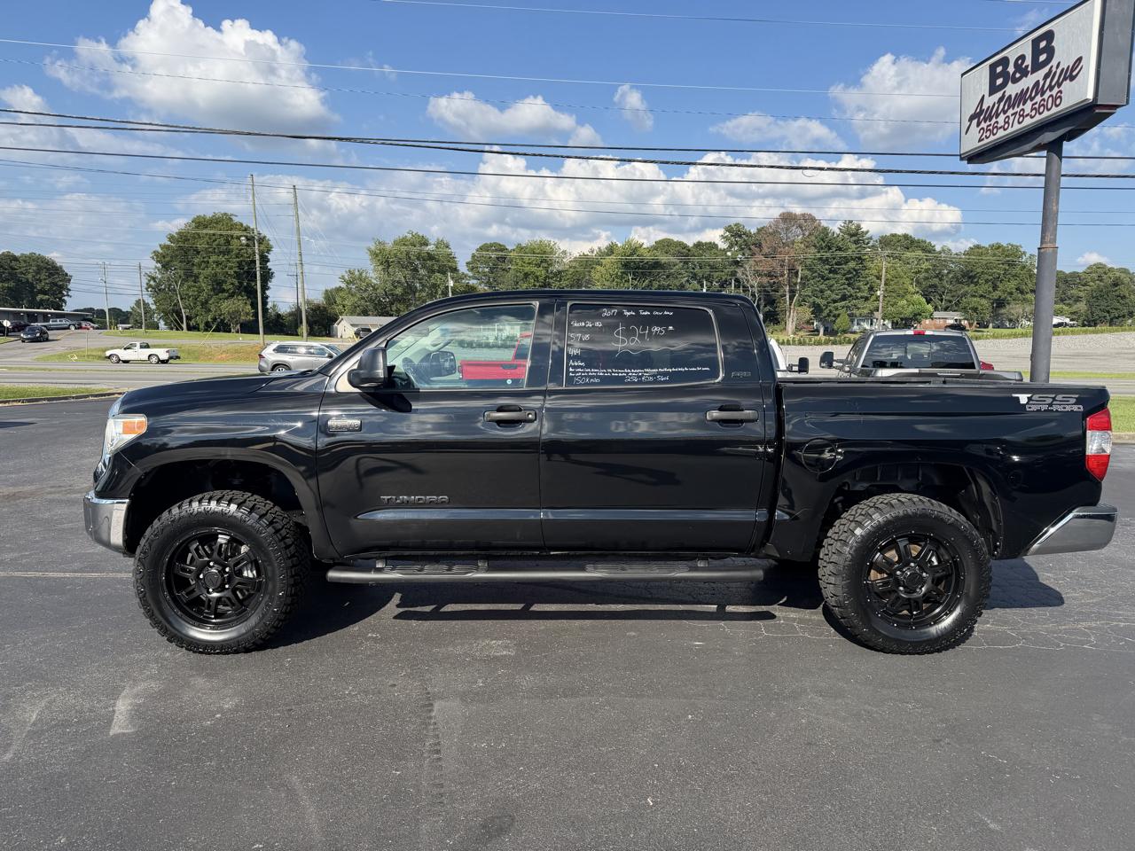 Toyota Tundra 4WD SR5 CrewMax 5.5' Bed 5.7L FFV (Natl) 2017