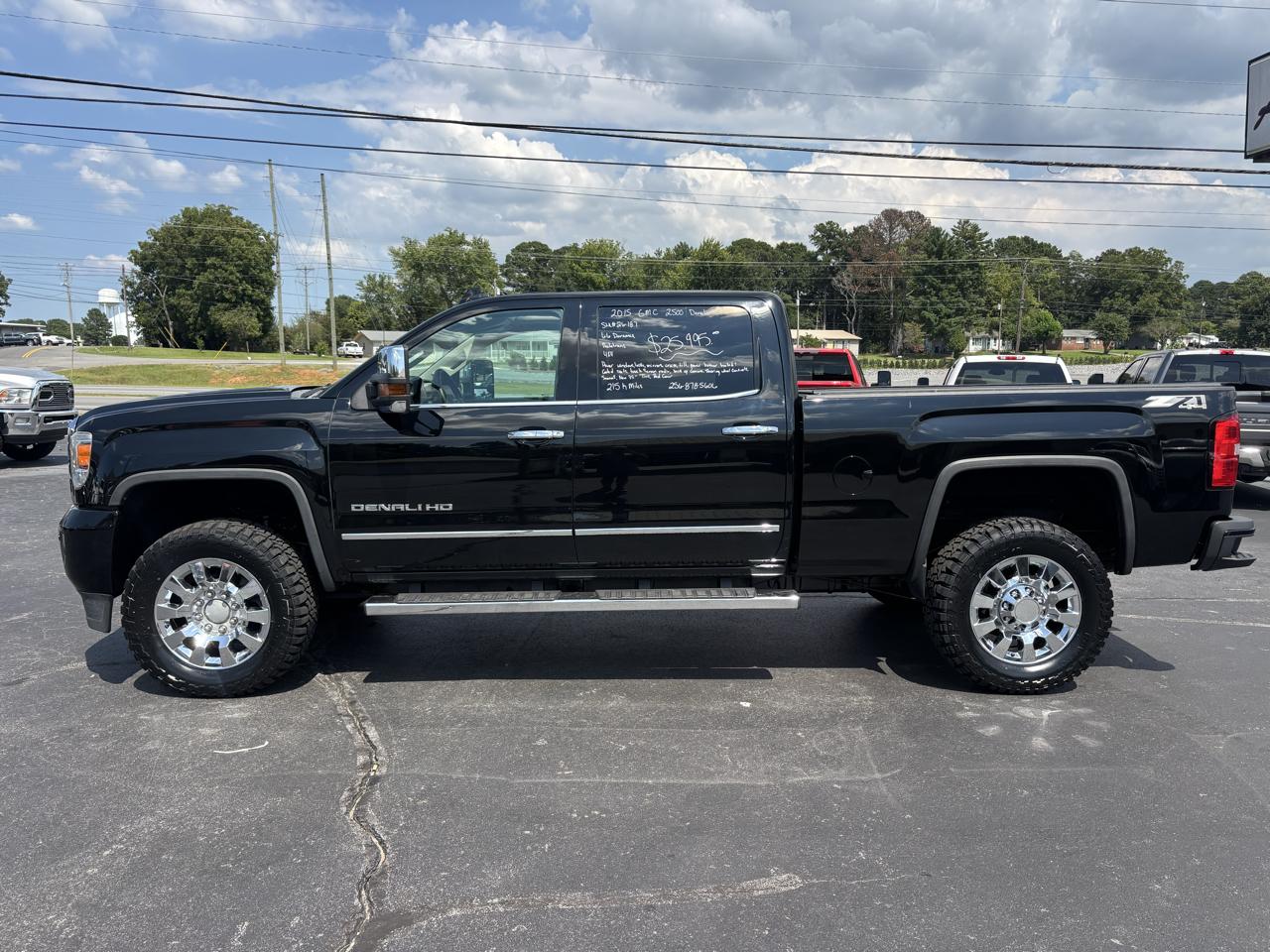 GMC Sierra 2500HD available WiFi 4WD Crew Cab 153.7" Denali 2015