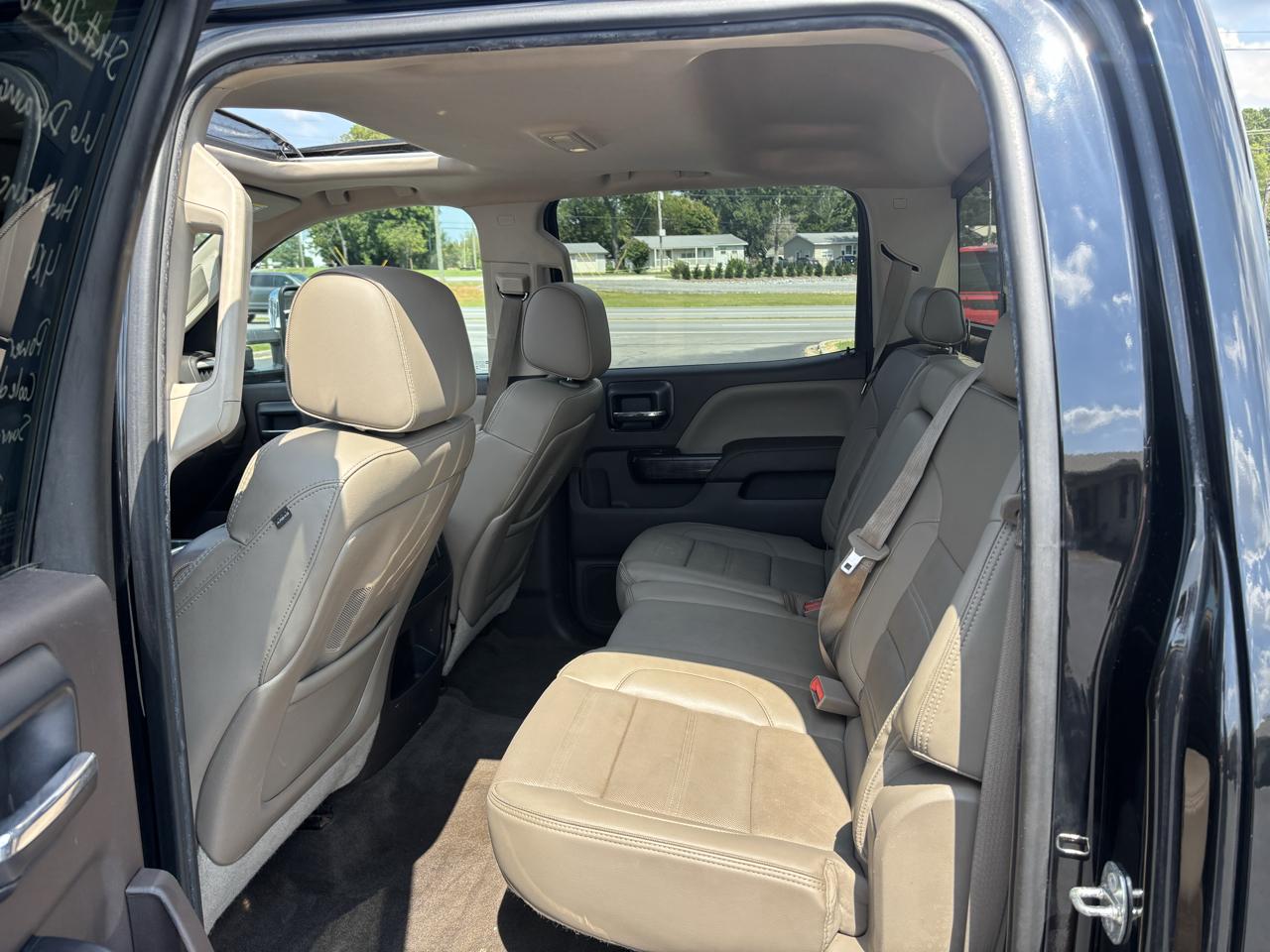 GMC Sierra 2500HD available WiFi 4WD Crew Cab 153.7" Denali 2015