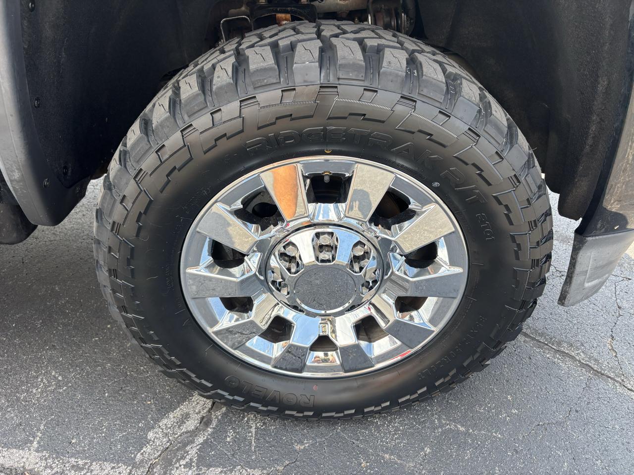 GMC Sierra 2500HD available WiFi 4WD Crew Cab 153.7" Denali 2015