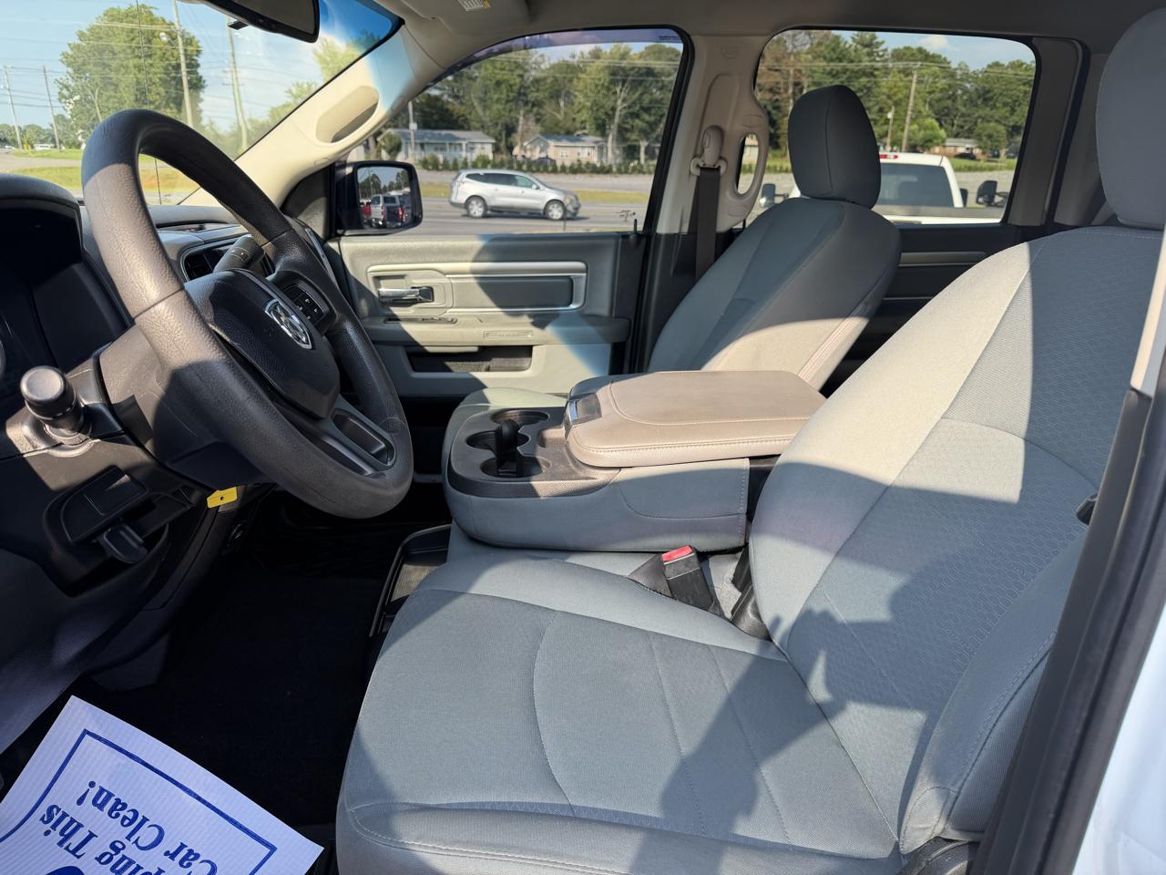 RAM 2500 SLT 4x4 Crew Cab 6'4" Box 2018