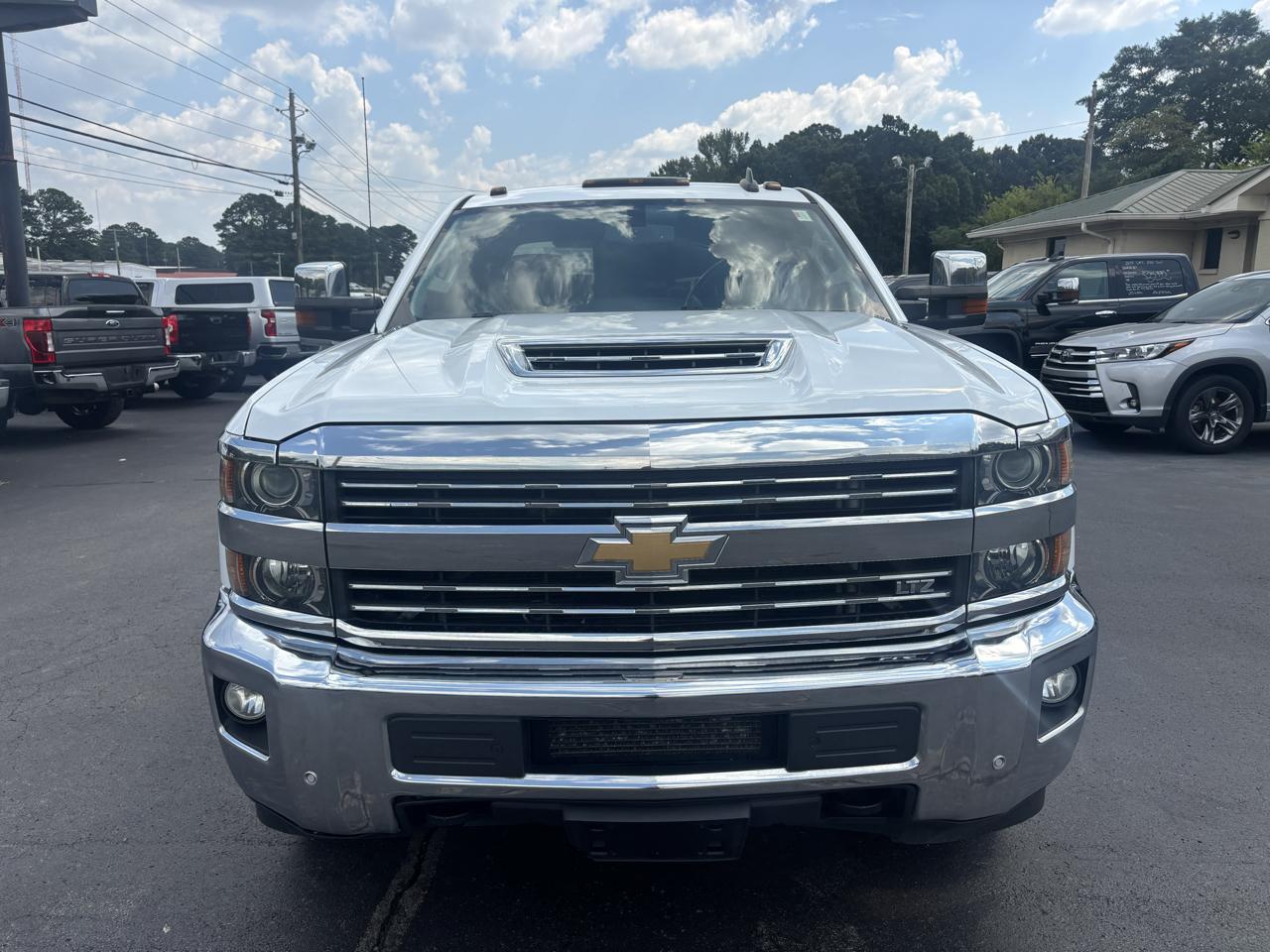 Chevrolet Silverado 3500HD 4WD Crew Cab 167.7" LTZ 2017