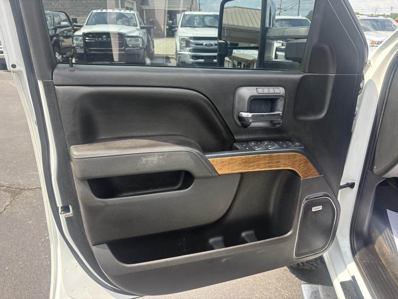 Chevrolet Silverado 3500HD 4WD Crew Cab 167.7" LTZ 2017
