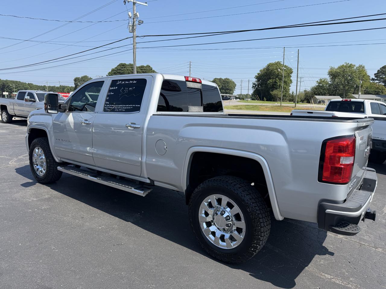 GMC Sierra 2500HD 4WD Crew Cab 153.7" Denali 2019