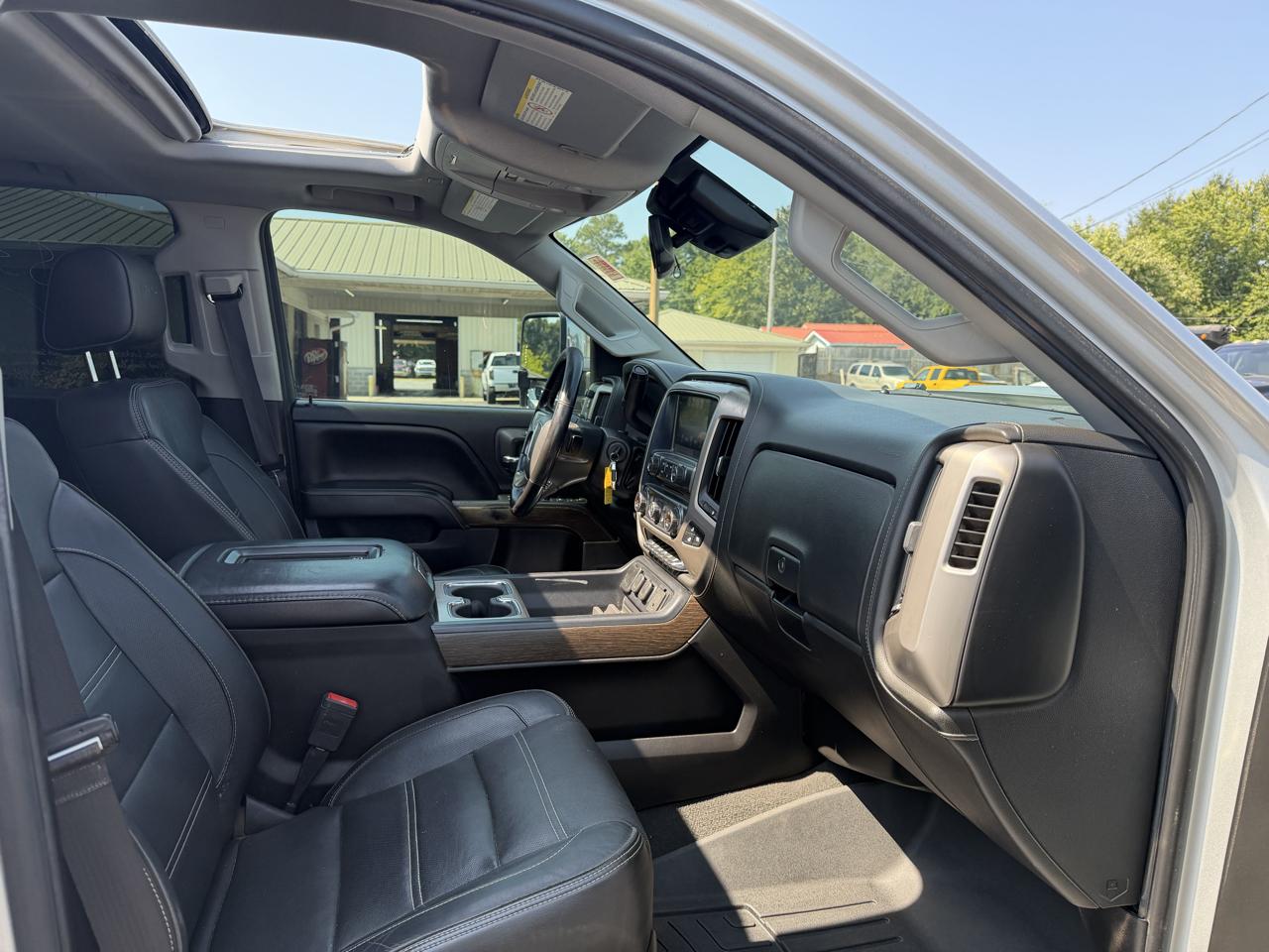 GMC Sierra 2500HD 4WD Crew Cab 153.7" Denali 2019