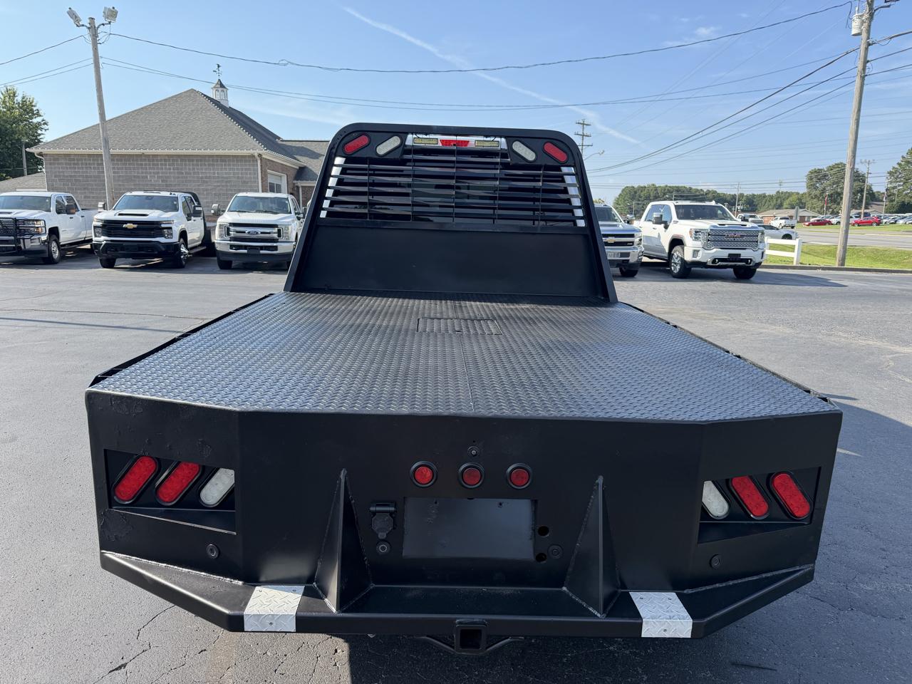 Ford Super Duty F-350 DRW XLT 4WD Crew Cab 8' Box 2018